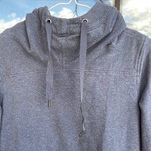 LULULEMON hooded  pullover sweatshirt  size M  Heather Blue